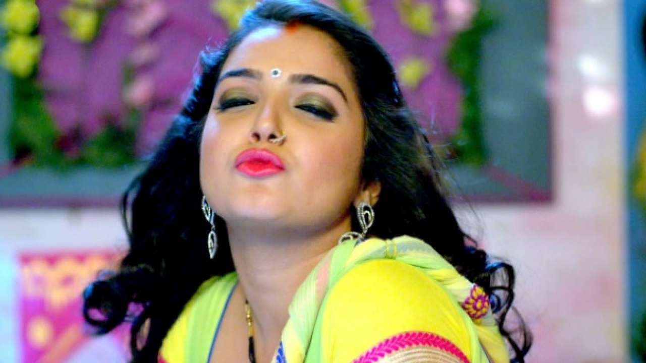 Details about Bhojpuri bombshell Amrapali Dubey's upcoming stage