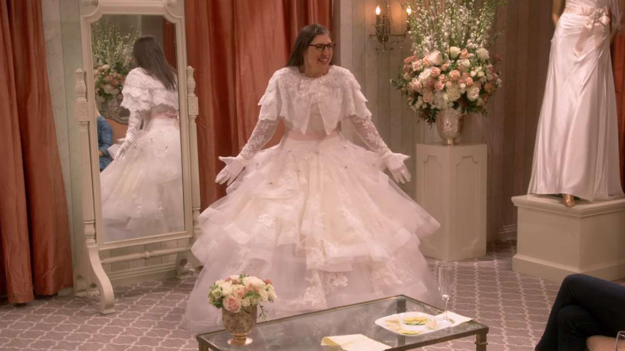 here-s-why-wearing-wedding-dresses-on-the-big-bang-theory-wasn-t-a-great-experience-for-mayim