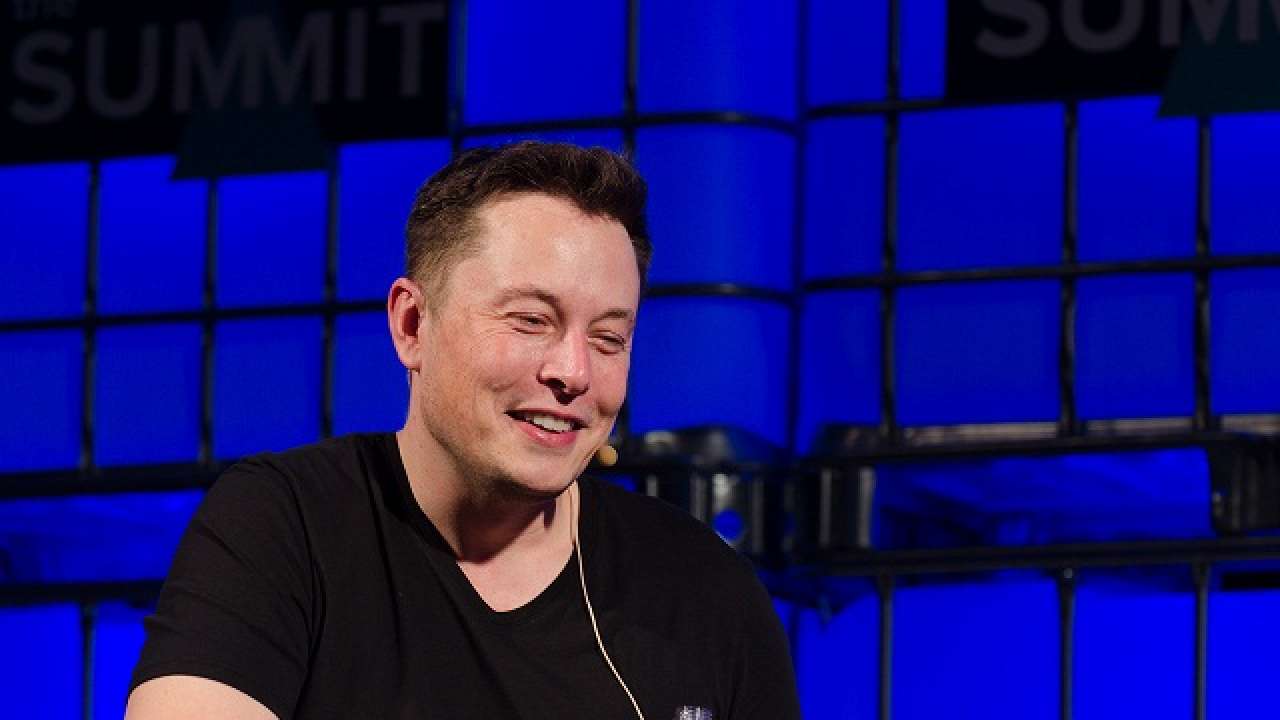 SpaceX scrubs launch of Block 5 rocket, reschedules for Friday SpaceX scrubs launch of Block 5 rocket, reschedules for Friday