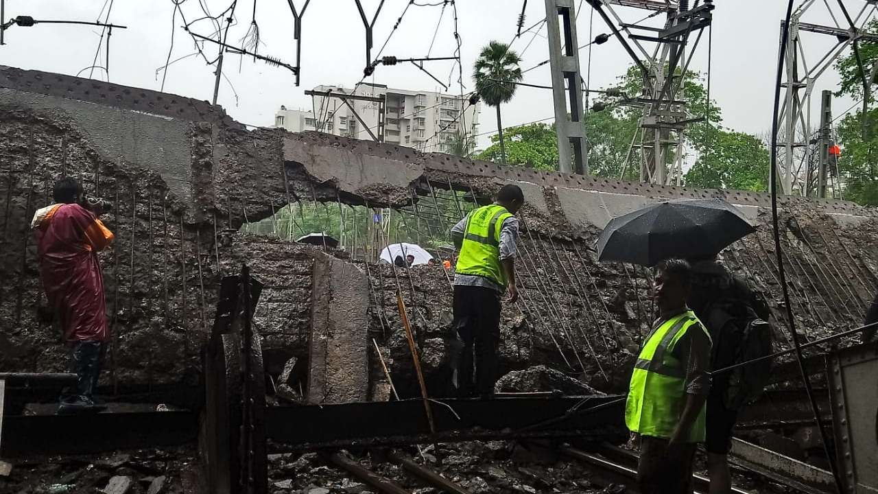 mumbai-railway-bridge-collapse-here-are-emergency-helpline-numbers