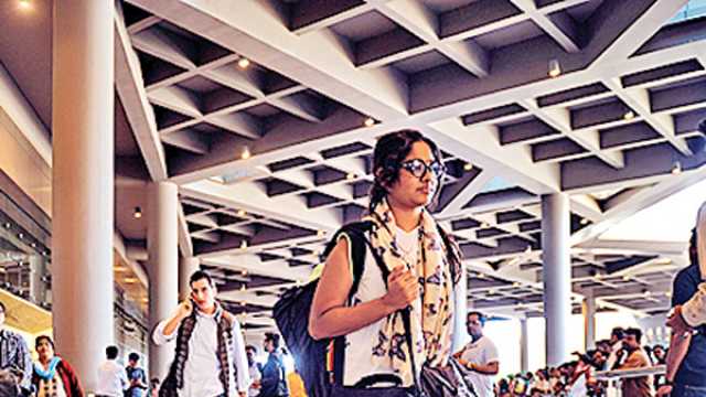 Mumbai airport forex counters