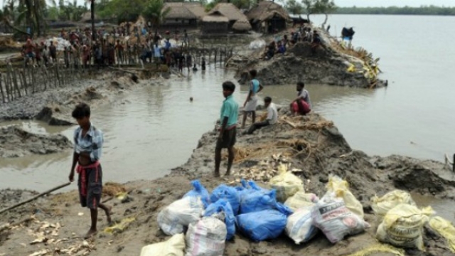 Why are locals fleeing the Sundarbans? | Latest News ... - 640 x 360 jpeg 169kB