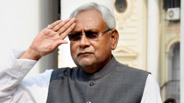 Bihar CM Nitish Kumar Holds Marathon Meeting On Law And Order | Latest ...