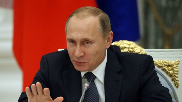 Putin claims Russia has developed Ebola vaccine