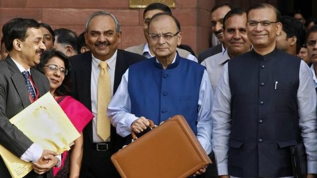 Budget 2016 : FM dissaponts, I-T slabs, most deductions remain unchanged
