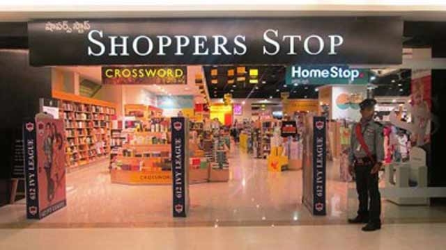 Account Options How to use Shoppers Stop Coupons Register at Shoppers Stop to receive a coupon code for 10% off your first purchase. There is an additional coupon code good for another 10% off your purchase at the top of the Shoppers Stop homepage as well.