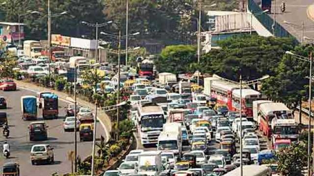 essay on mumbai traffic