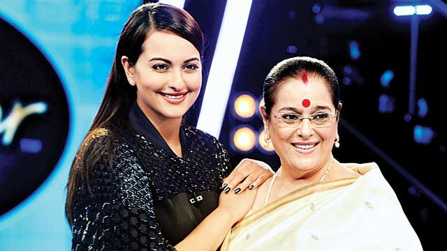 Image result for sonakshi with her mom