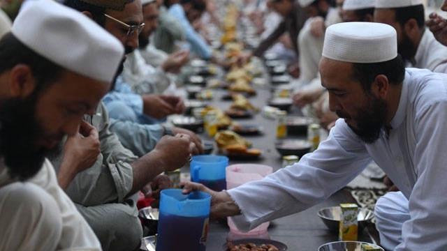 Ramadan 2016: Iftaar timings for June 8 | Latest News ... - 640 x 360 jpeg 105kB