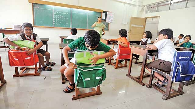 students of bag less school have weight off their shoulders
