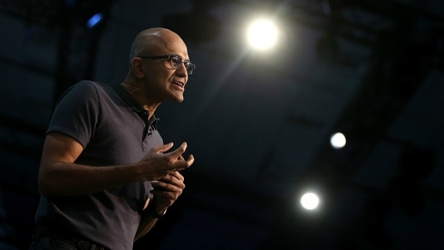 Microsoft to pay woman $10000 over Windows 10 update