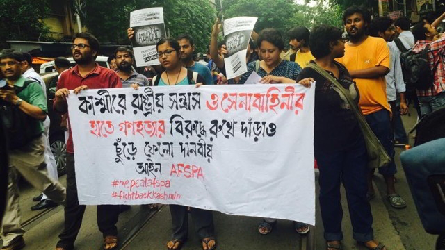 Kolkatan's Raise Slogan: 'Kashmir Belongs to Kashmiris'