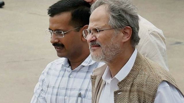 http://static.dnaindia.com/sites/default/files/styles/half/public/2016/11/26/523181-kejriwal-jung.jpg