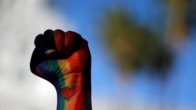 maribor gay personals Vse večja dostopnost interneta kot medija in prostora za delovanje posameznikov in skupin v različnih življenjskih kontekstih je omogočila njegovo vse bolj razširjeno uporabo tudi v najintimnejših življenjskih kontekstih posameznika. maribor gay personals Vse večja dostopnost interneta kot medija in prostora za delovanje posameznikov in skupin v različnih življenjskih kontekstih je omogočila njegovo vse bolj razširjeno uporabo tudi v najintimnejših življenjskih kontekstih posameznika.