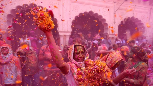 Phool ki Holi