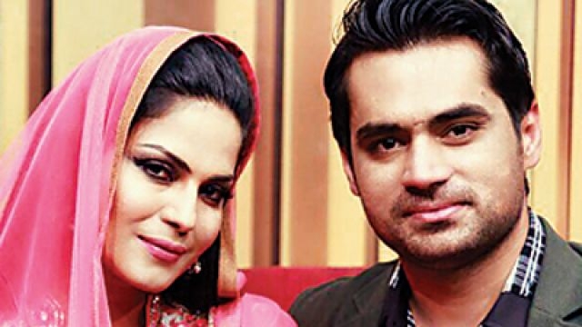 Parting ways: Actress Veena Malik obtains 'khula' from Asad Khattak via court Parting ways: Actress Veena Malik obtains 'khula' from Asad Khattak via court