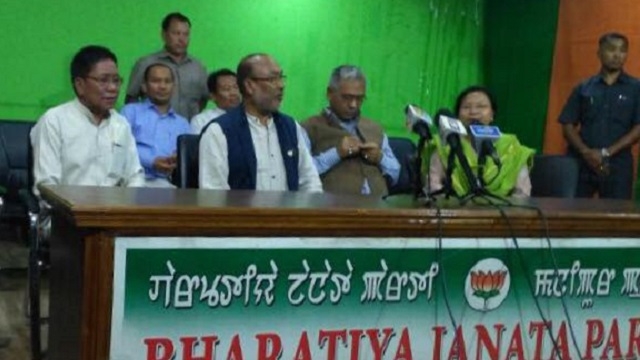 Congress MLA, 14 councillors join BJP in Manipur