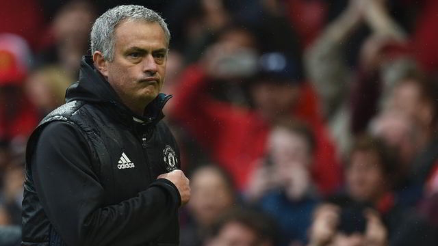 Mourinho Says Ajax Shouldn't Even Be In Europa League