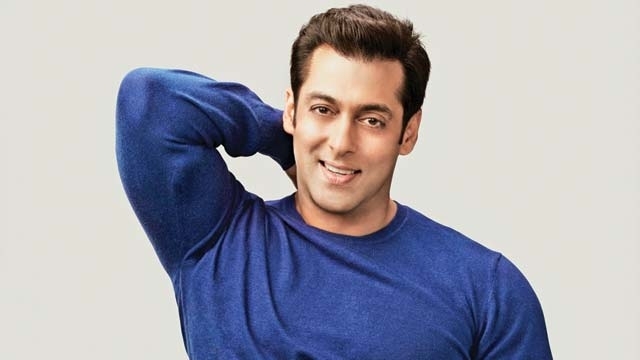 Shah Rukh Vs Salman Vs Aamir: Guess Who’s Maintaining The Best Box Office Average Right Now! Shah Rukh Vs Salman Vs Aamir: Guess Who’s Maintaining The Best Box Office Average Right Now!