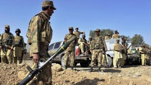 COAS visits Parachinar as protest enters eighth day today COAS visits Parachinar as protest enters eighth day today