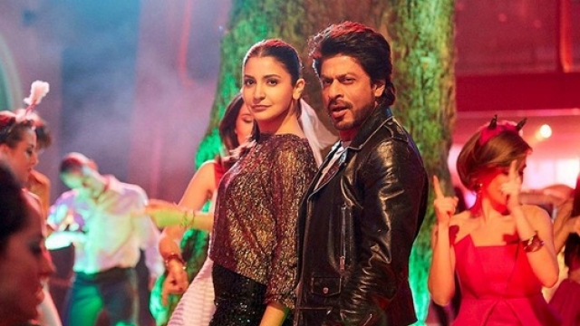 Behind the Scenes: Making of Radha from Jab Harry Met Sejal Behind the Scenes: Making of Radha from Jab Harry Met Sejal