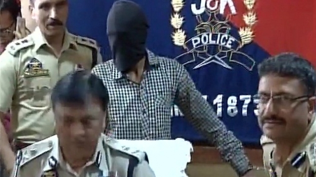 UP man, with LeT links arrested in Kashmir