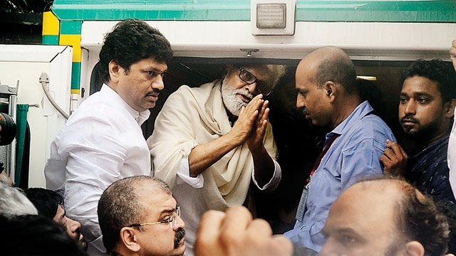 Prez poll: Jailed MLAs cast vote in Maharashtra