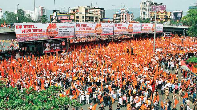 Maratha Morcha: The Biggest Kranti Morcha in Mumbai today Maratha Morcha: The Biggest Kranti Morcha in Mumbai today