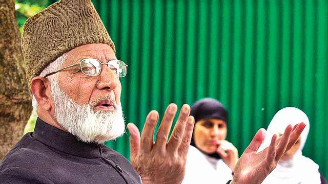 Terror funding case: NIA raids 12 locations in Kashmir