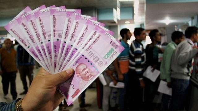 In donations to political parties, the corporate lion's share keeps growing