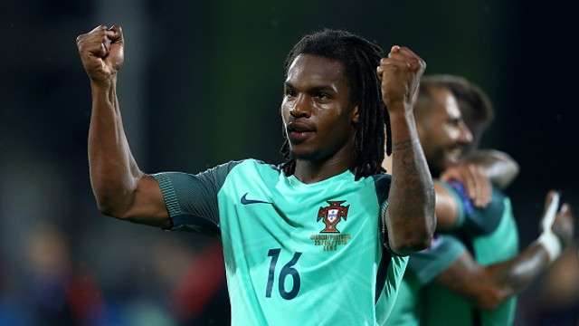Sanches loan signing a coup for Swansea Sanches loan signing a coup for Swansea