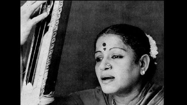 Centre To Introduce 'Rs 100' Coin To Commemorate MGR's Birth Centenary