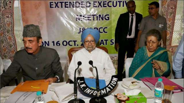 Kashmir: Former PM Manmohan Singh to lead Congress panel to Srinagar tomorrow