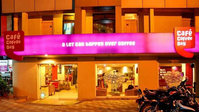 Income tax sleuths unearth Rs 650 crore illegal income; shares slide 9% Income tax sleuths unearth Rs 650 crore illegal income; shares slide 9%