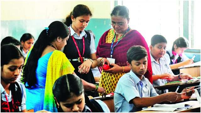 DSSSB 2017: Lt Gov asks Delhi government to start recruitment of teachers DSSSB 2017: Lt Gov asks Delhi government to start recruitment of teachers