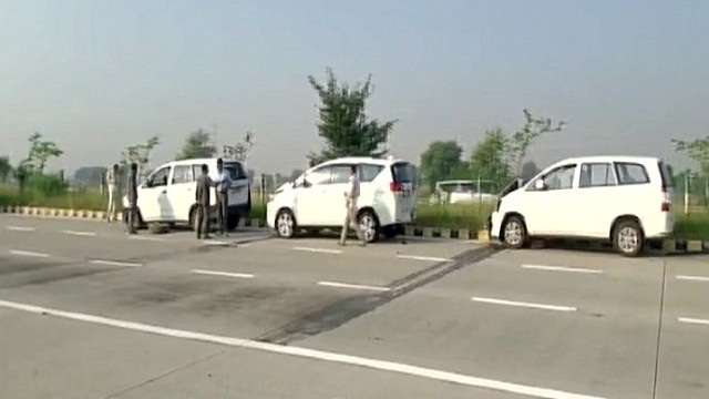 @RSSorg Chief Mohan Bhagwat escapes major accident on Yamuna Expressway in Mathura @RSSorg Chief Mohan Bhagwat escapes major accident on Yamuna Expressway in Mathura