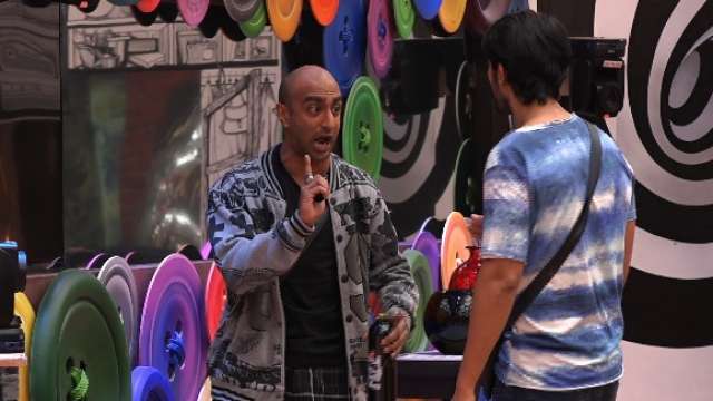 Bigg Boss 11: Hiten becomes the captain of the house Bigg Boss 11: Hiten becomes the captain of the house