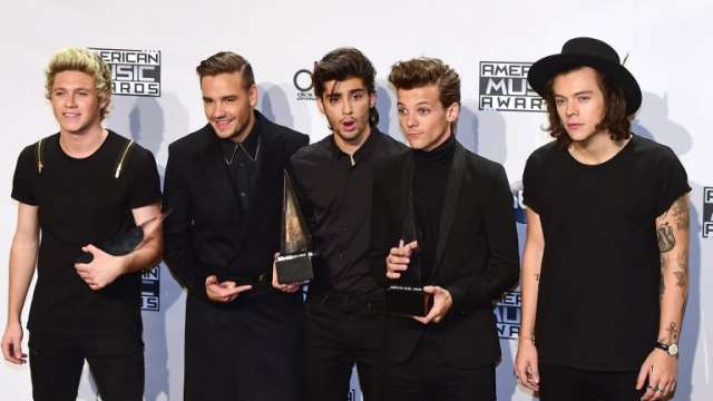 One Direction fans get 'big love' from band members on 8th anniversary One Direction