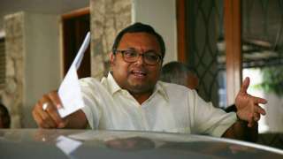 Supreme Court asks Madras HC to decide pleas over LOC against Karti Chidamb...