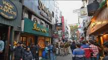 Delhi traders observe bandh to protest against sealing drive 