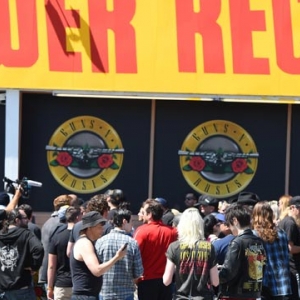 Guns 'N' Roses Guns 'N' Roses, Axl Rose, Slash, Duff McKagan