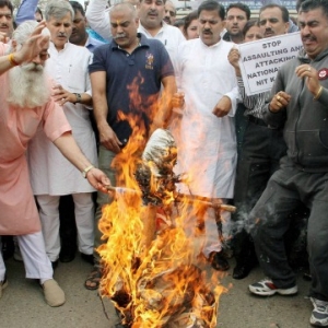 Panthers Party too protested against the lathicharge and the clashes. NIT Srinagar