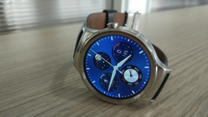 dnaTechReview, latest smartwatches, Huawei Watch, latest wearable technology, Android Wear, fitness tracker